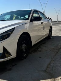 لانترا 2023 مالت اقساط راعيها موجود يسوي وكاله سياره بيها 3 قطع لباقي ...