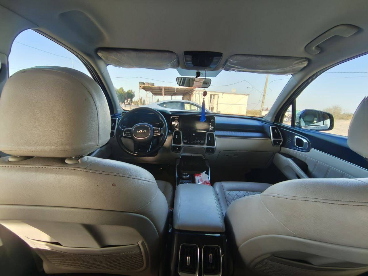 كيا سورنتو للبيع موديل 22 سياره كفاله عامه من دحكه من صبغ مقفول السياره من دعم الىد ماشا 130 استفسار على هذا الرقم السعر 275 قفلها***********
