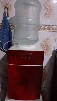 ثلاجه • نضيفه • ١٥٠لتر