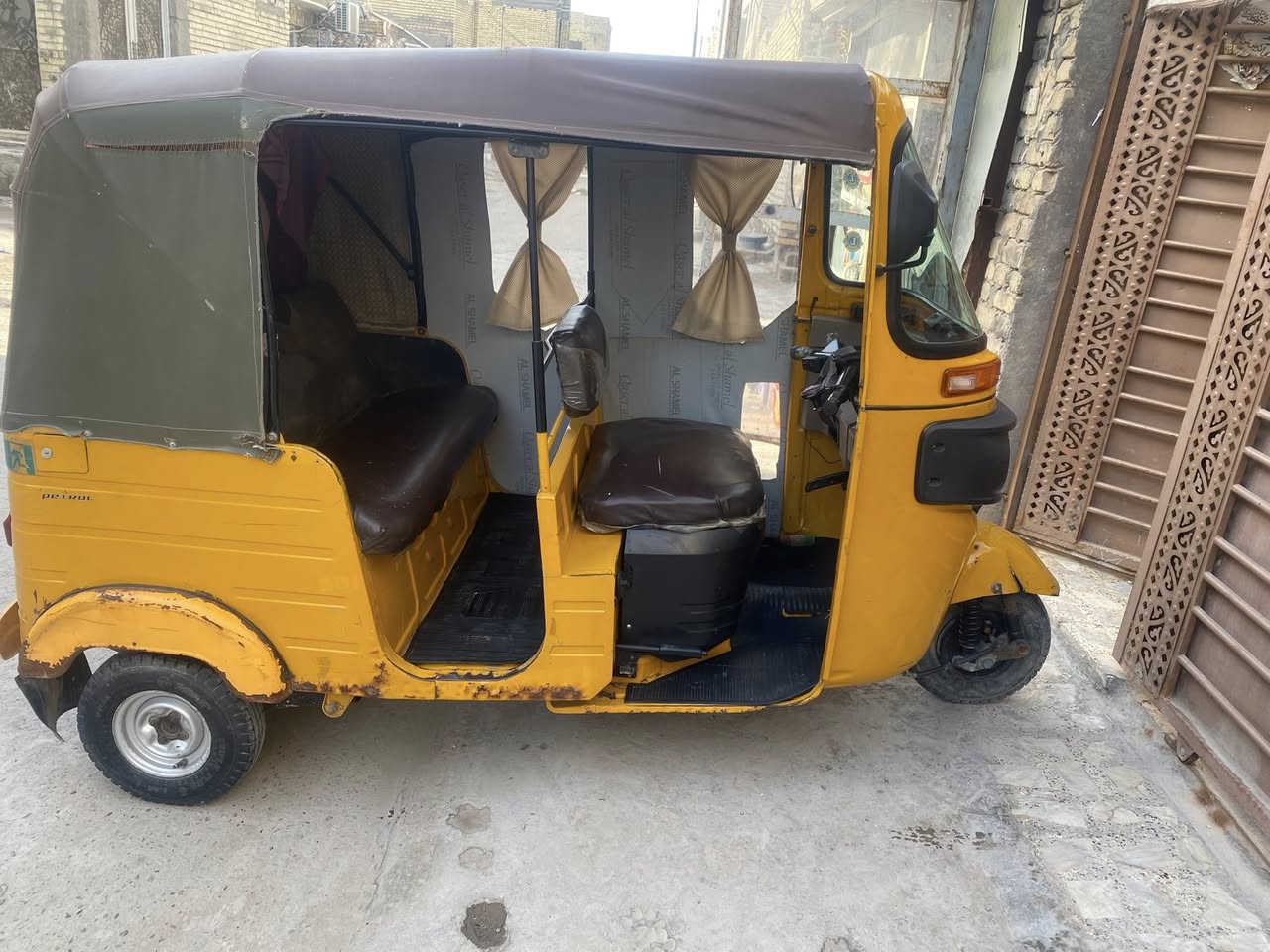 تكتك2020شهر 10 خير من الله باسمي مرقم بغدادمامعمره ولاممصبوغه مكينه لاتنقيص ولا تبخير تخم تاير جديد 
السعر 6ونص وبيهه مجال ***********مدينهالصدر
