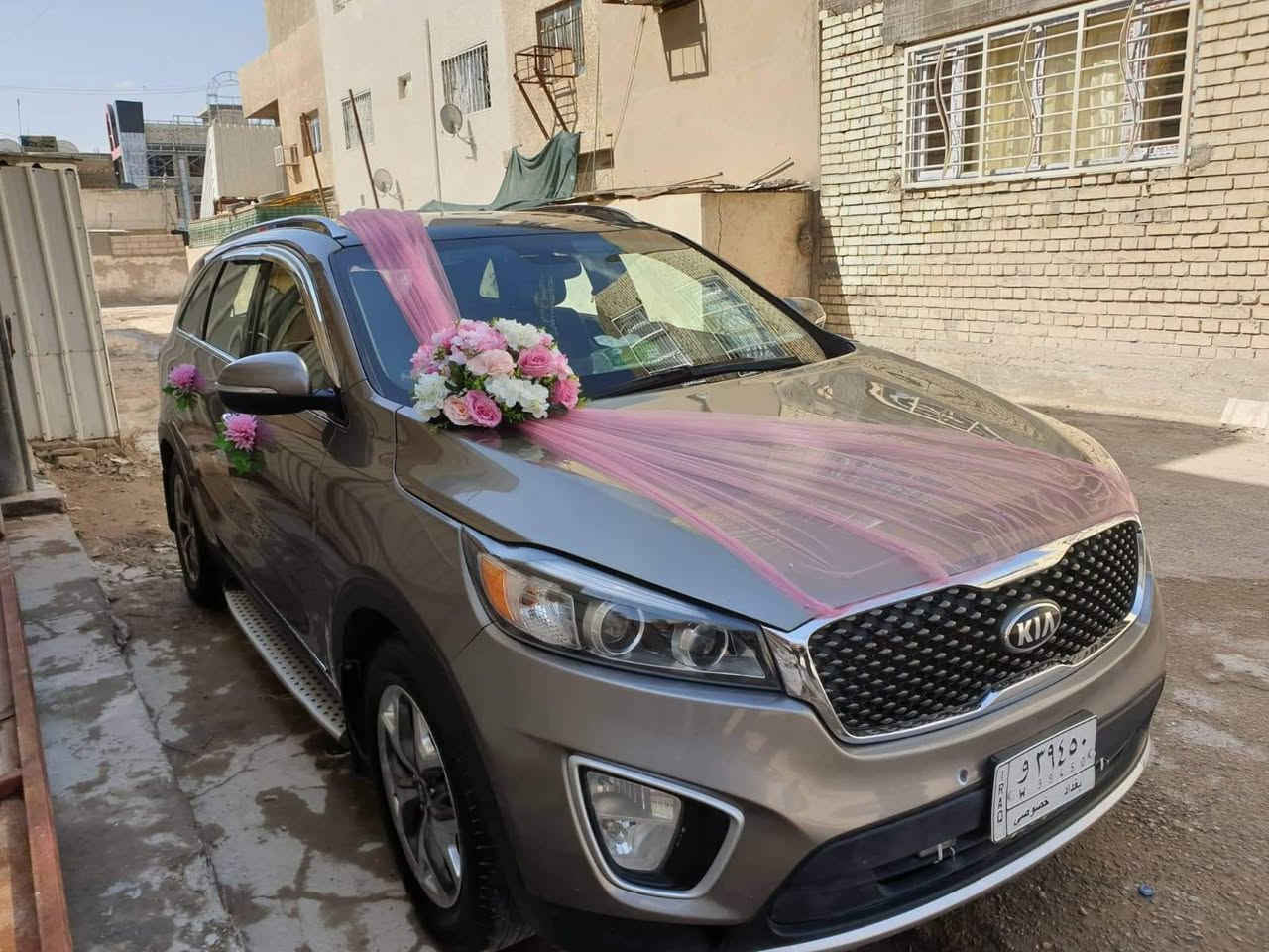 السلام عليكم سورنتو2016 امريكي 6سلندر فول مواصفات حادثها موجود باصور بيهاجملغ مبد الايمن  فقط  السعر 165/ رقم الهاتف ***********
