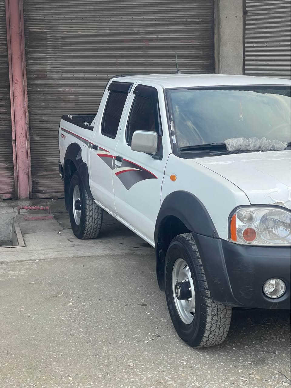 سەرەتا بەناوی خوای گەورەو میهریبان نیسان دەبڵ ئەکس (بڕاوە-بڕاوە)مۆدێل ٢٠٠٧ ناو سور مەکینە باخاخ  چوار جام کارەبای گێرو مەکینە بە شەرت ئەکسل بە شەرت تەقەو ڕەقە بە شەرت بێ داحموو لێدراو  دارەو بەرد بەشەرت بۆ مەسرەف مەگەڕی دینار مەسرەفی نییە مەڵی دۆستە سەیارەکە کامل گێچ ئیشەکە مەزبوتە یەک قلۆپی ناو داشبوڵ پێنییە  هەموی مەزبوتە ..بۆ زانیاری زیاتر چات یان تەلەفۆن بکە ***********تکایە گەر موشتەری نی سەری خۆموو خۆت مەهێشێنە لەگەڵ ڕێزم بۆ ئەدمین❤️ رانية, السليمانية
