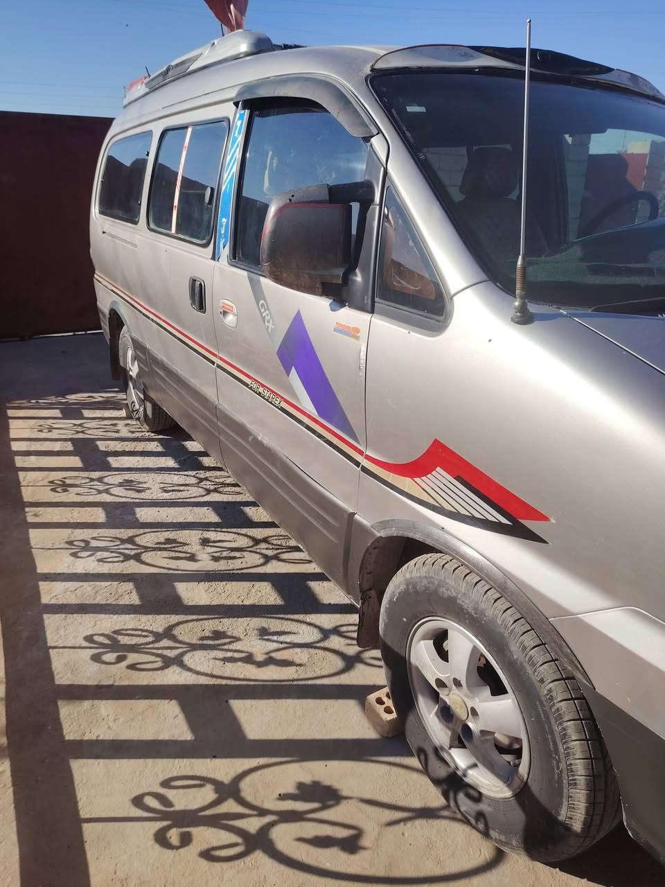 السلام عليكم ورحمة الله وبركاته ستاركس رقم بابل دولي 2007كفاله عامة  مفتوح كير عادي كير محرك اكسن جديد حداده جديدة تخم تايرات داخل جديد كهربائيات فول ترايك للبصره تبريد شغال اربعه دسگ لشراي يتصل ***********.
