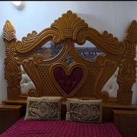 أسرّة مستعملة • در النجف الأهلي