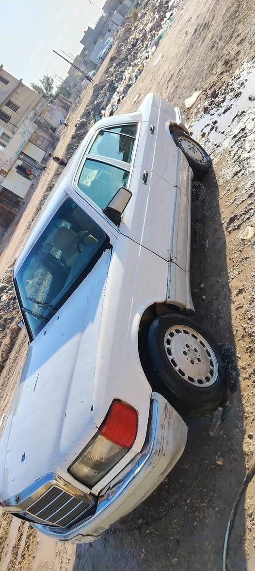 السلام عليكم
جامبو ٩١ مكينه فيفيتي ٣٠٠٠ بس كيرها ينمر ثالث يرادلها ترتيب كهربائيات
مكانها بابل
سعر ٢٥
مراوس هم ترهم
*********** واتساب
