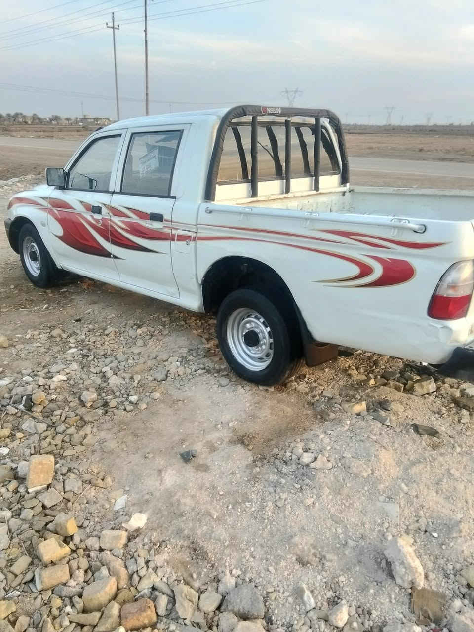 مزادالداخليه  مسبوشي  موديل 2002مكينه وكير جديد  حدادي  جديد تخم تايرات  كهربائيّة شغاله  دوشمه جديد  مكفوله  من  الكلبه وضرب  وتبديل والصبغ  رقم التليفون ***********رقم***********السعر40 مكان الناصريه قضاء الرفاعي
