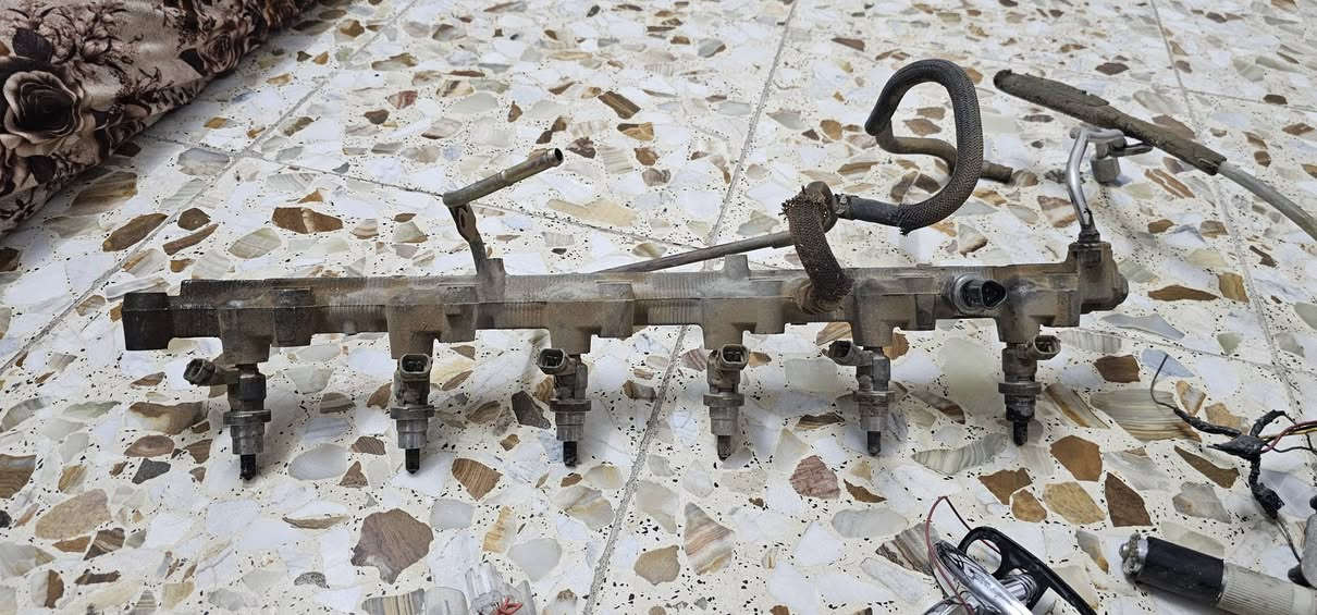 السلام عليكم غراض ملكه مصطره كامله حاويه شرط ضمان ديفور الصغير سعره ب ١٥٠ اريل طويل ابو شعره زركه شرط ضمان شغال ب ١٥٠ تاج مال بنيد ب ١٥ تخم مال باب ترحيب تاج ب ٢٠ الف مكاني كربلاء 
***********
