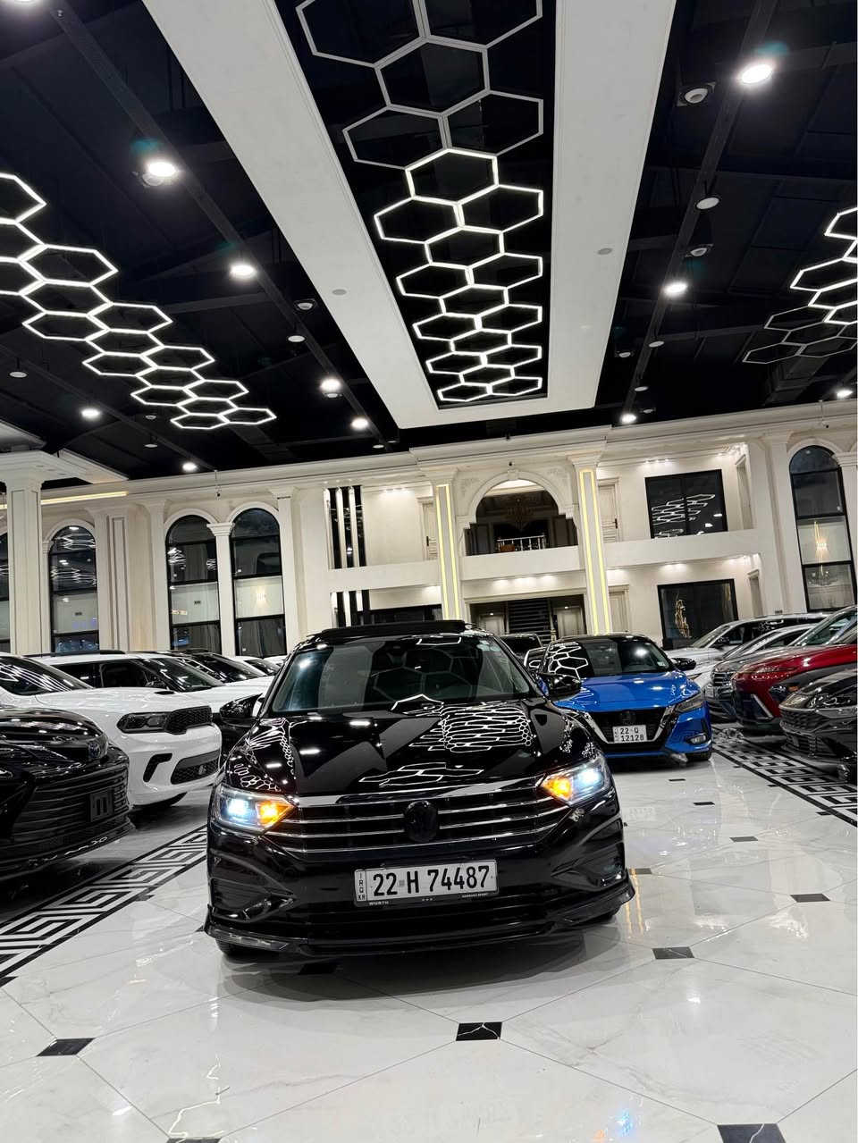 فوكس واجن جيتا وارد امريكي موديل 2019 محرك 1.4 توربو مواصفات SEL فول شاشه جبيره كاميره خلفي شاشه امامي إلكتروني بصمه شغال عن بعد بانوراما كشنات جلد كشنات تتفيه🔥كشنات تبريد❄️كشنات خلف تتفيه🔥بريك بصمه رادار جانبيات رادار امامي لايت ليد زينون داخل ٩ الوان🌈ويل كروم تحكم استيرن 
تحديد سرعه بعد هوايه مواصفات بيها سياره مكفوله من اي نواقص كله بشرط ضرر كلش خفيف فقط باب صبغ وبيها ٣ مكانات كارت بدون اي ضرر داخلي بدون ارباك بدون بقسات كله بشرط سياره مرقمه رقم سنويه جديد بشرط تحويل اووكاله سياره ماشي ١٠٧  مايل مكان سياره إربيل شريكه ابو ظبي كارس سعر. 129$🔥😳

***********. وتساب
***********. و أربيل, العراق
