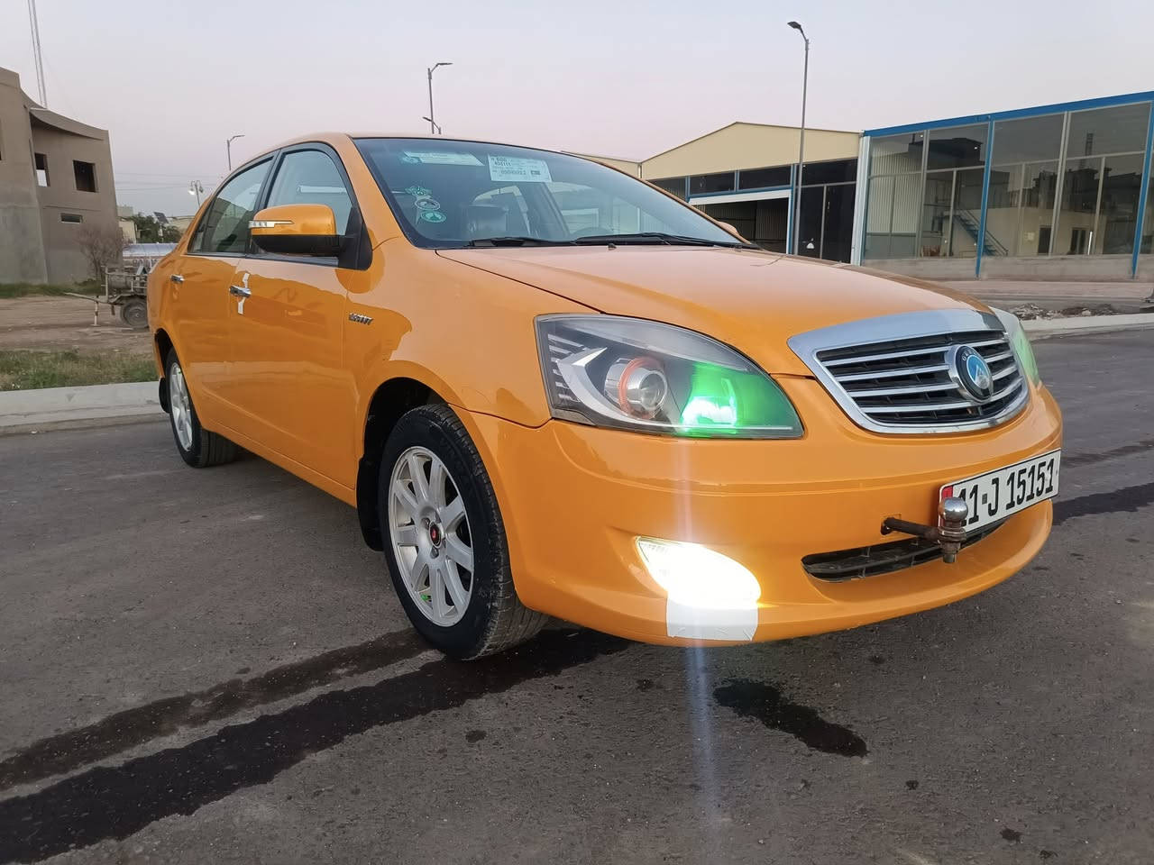 سلام عليكم ورحمة الله وبركاته إخوان جيلي موبل موديل, 13 كير ومحرك وكلج جدد صدر امامي خلفي جديد مشط ستيرن جديد تخم تاير جديد تبريد شغال تدفئة شغالة سيارة كل نقص مبيها مكفولة من الضربه والتبديل فقط صبغ ملكط بيها خياس كهربائيات فول شاشة العنوان بغداد الرقم,*********** السعر 55 وبيها مجال
