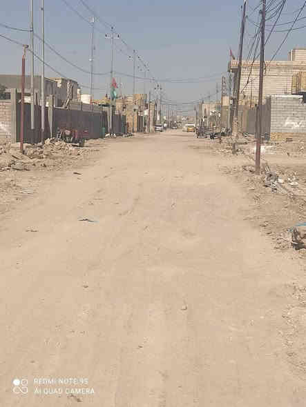 للبيع بيت في سوق الشيوخ الدجين  شارع المولد يتكون من غرفه  ومطبخ حمام داخلي وصاله نقص بيها  بس مخمر وصحيات خارجيه ستقبال عل نص  مساحه 100 متر مربع شارع 12 عرضه ركن عله شارعين لفرعي 7 امتار الارضيه سيراميك صحيات سيراميك للسقف ستفسار اكتب تم وتصل واتساب ***********
