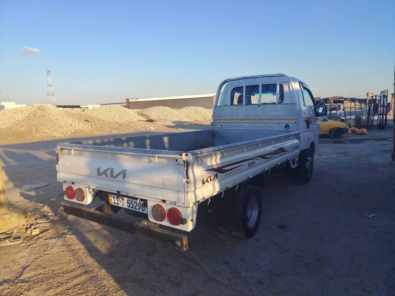 السلام عليكم فحل موديل 2015 السعر 120 وبي مجال قليل حك الجيه العنوان بغداد التاجي جسر المصابيح
هاذه رقم صاحب السياره واتصل عليه اني مكلف بالنشر *********** علي الجبوري
