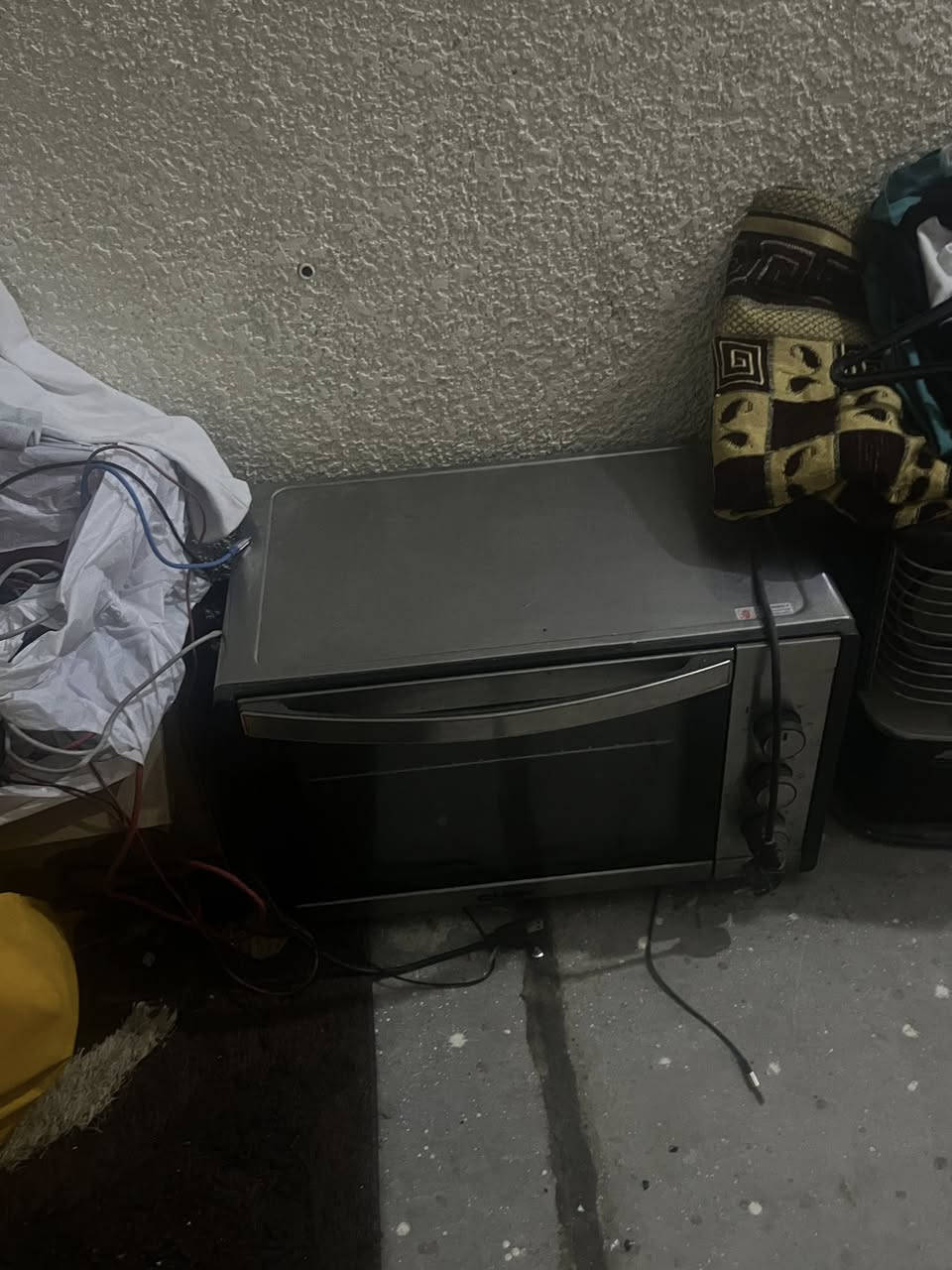 السلام عليكم متوفر غراض جديده للبيع
فراش نفرين غير مستخدم للبيع سعره 100 
اوفن جديد غير مستخدم شغال للبيع سعره 50


**إذا كنت صاحب هذا الإعلان وتريد حذفه لأي سبب، رجاءا أرسل رسالة إلى الدعم الفني**