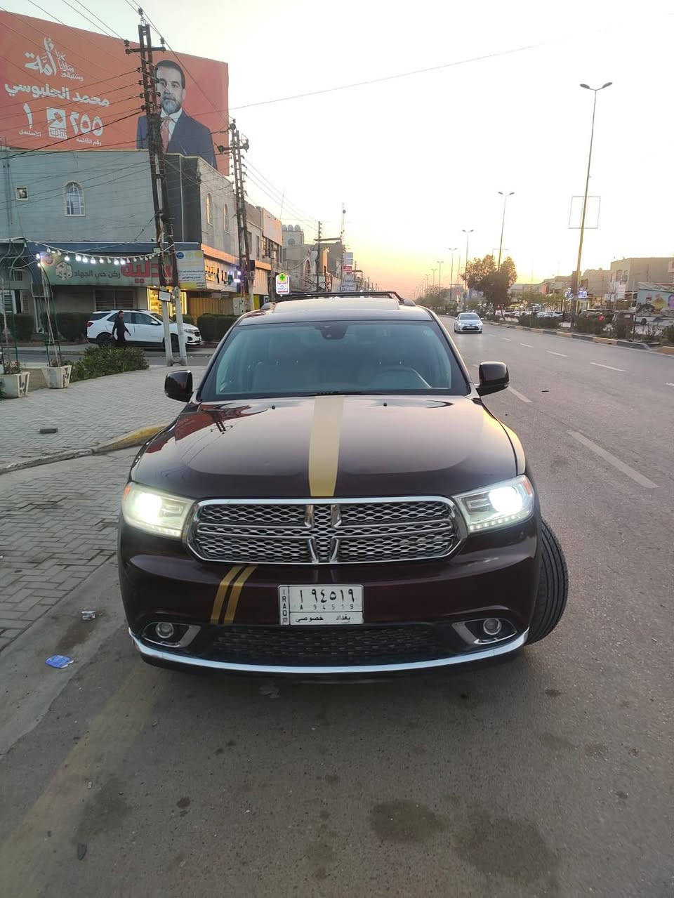 سلام عليكم دورنكو هيمي خليجي فول مواصفات بيهه 4 قطع صبغ بدون ضربه كفاله عامه بييه طخه بل بابين وصبغتهن بدون دواخل بدون ارباك وشواصي مكينه هسه شادهه مال موديل 22 زيرو وصلهه عندي مراوس او بيع السعر ب 155 مكاني بغداد حي الجهاد ***********
