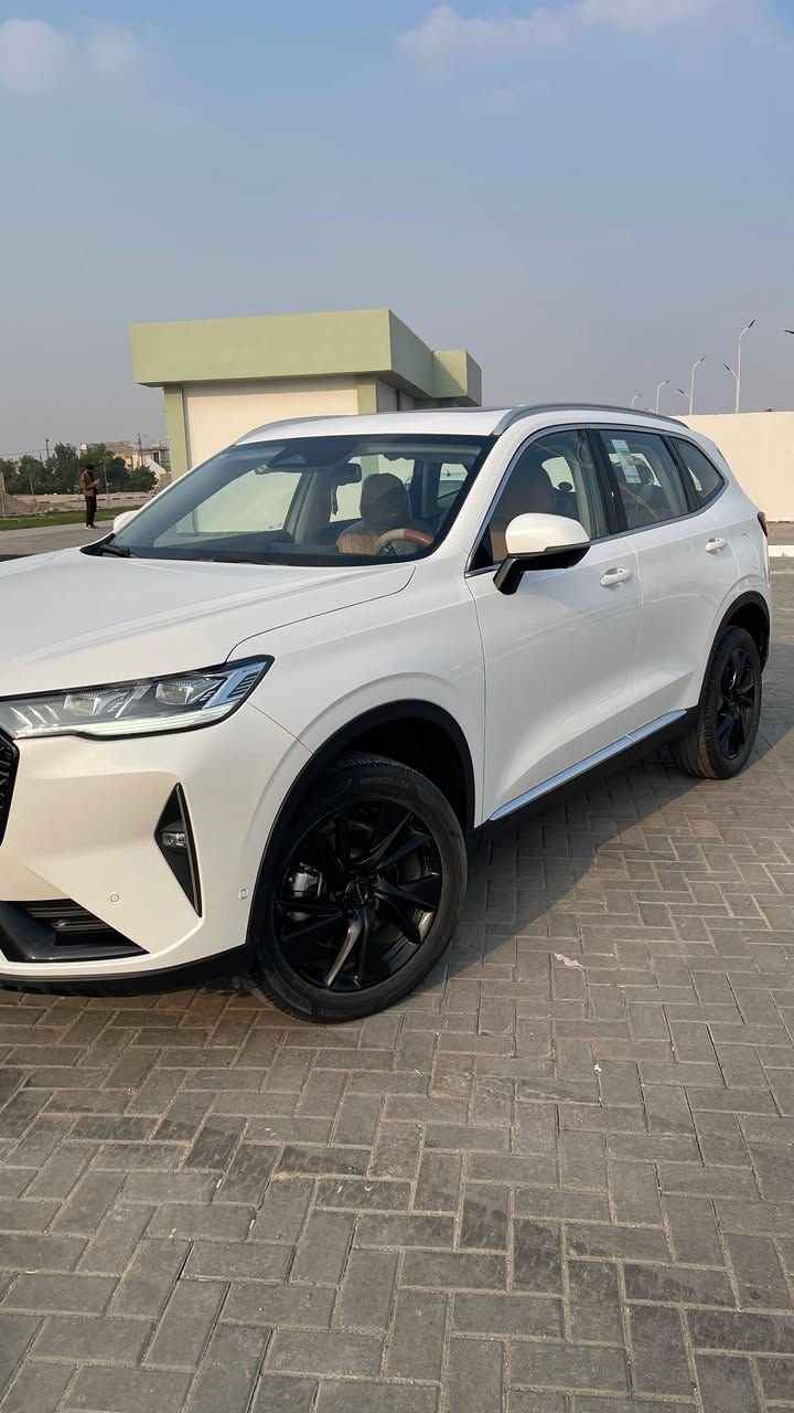 هافال موديل 2024 – بحالة الوكالة
الموديل: 2024
السيارة ماشيه 11100km
اللون: أبيض
الرقم: بصرة
المحرك: 2000 سي سي تيربو
المواصفات: فل مواصفات
المزايا: فتحة سقف بانوراما
نظام التوقف الذاتي
كاميرا 360 درجة + كاميرات جانبية
مانع تصادم
تبريد بقطعتين منفصلتين
السيارة داخل الضمان
للاستفسار : ***********
