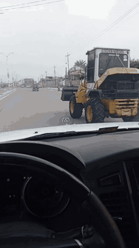 شفل للبيع كوماتسو 50
ارقام وسنويه بسمي 
لسعر 85بيع مستعجل
للاستفسار ***********
اني مكلف بل نشر لمو شراي لايتصل
