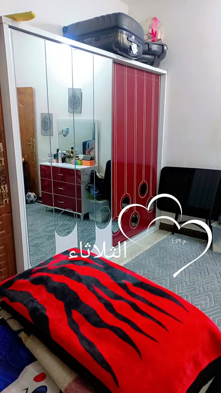 غرفه شبابي 5 قطع نضيفه فقط كنتور يراد اله تبديل سجه والجرابي يراد الهن خشب الي فوك قواطع سعرهن ٢٢٥ وبيه مجال بغداد الاعلام


**إذا كنت صاحب هذا الإعلان وتريد حذفه لأي سبب، رجاءا أرسل رسالة إلى الدعم الفني**