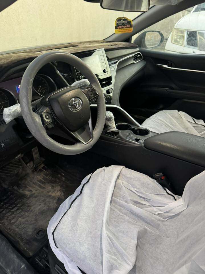 كامري SE مديل ٢٣وارد امريكي بانزين فقط لون رصاصي فتحه تحكم نقطه عمياء رادار سايد بريك كهرباء جام اوتو كشن السايق كهرباء شفتات ستيرن لا صبغ ولا بارد تبديل بيند فقط دفع رباعي  ماشيه ٢٩ الف كيلو مترحقيقي رقم بغداد انكليزي بأسمي السعر قفل 207 ورقه للاستفسار الاتصال بالرقم ***********
