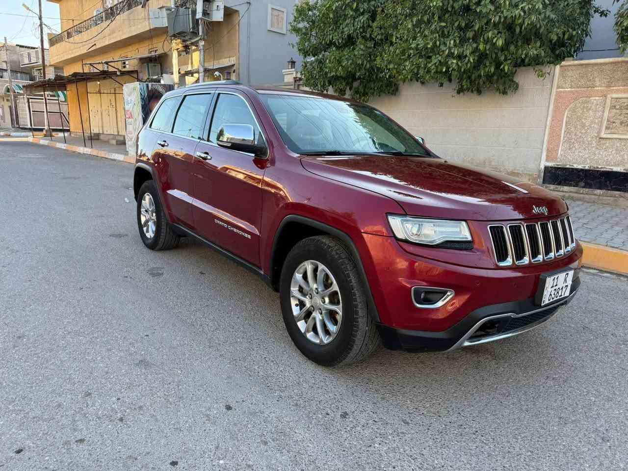 جيب موديل 14 خليجي ليمتد باسمي هزة وسنوية ورقم جدد فول مواصفات ماشية 90 ألف كيلو كير مكينة مكفولات صدر امامي  خلفي جديد تخم تاير جديد سيارة جديدة مال جني مكاني ديالى بعقوبة مراوس حسب القناعة للاستفسار ***********///***********
