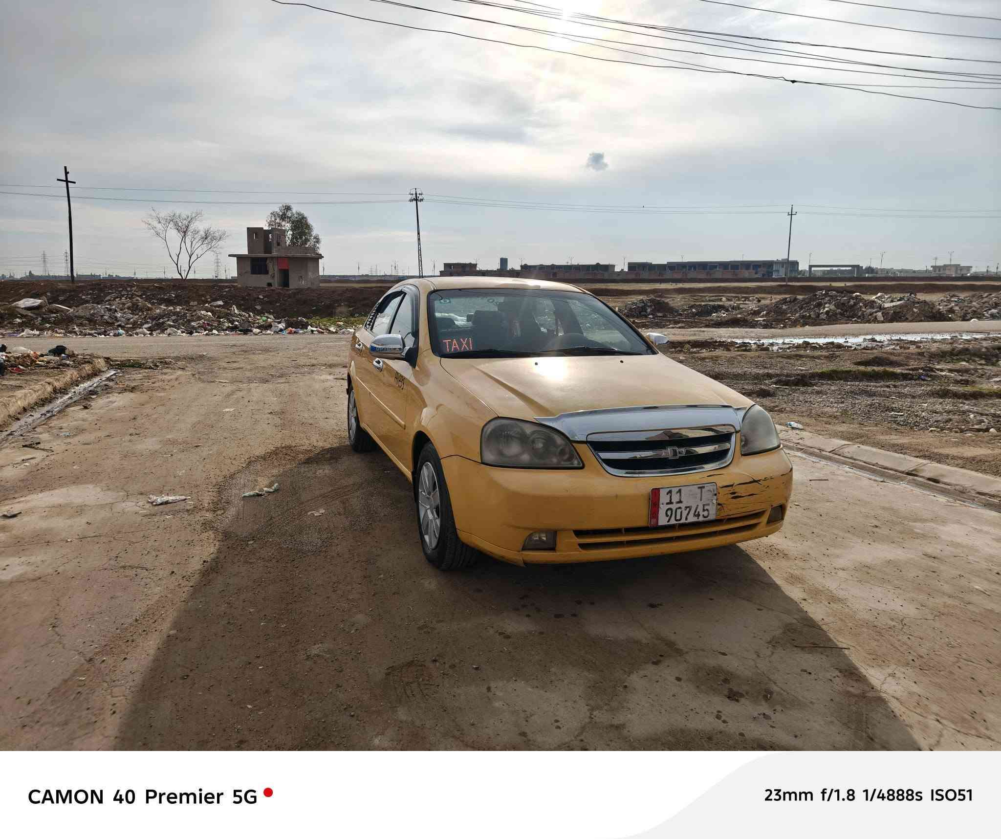 السلام عليكم شوفرليت اوبترا موديل 2012 رقم بغداد انكليزي وبسمي مشروع وطني لل30 شرط تحويل وكاله دفتر بانزين مقدم منضومت غاز ام 60لتر مكينه وكير بشرط صدر امامي خلفي جديد تخم تايرات ويلات جدد كير عادي سياره مكفوله كفاله عامه بشرط بدون قطره صبغ كلهه وضع شركه 
للبيع فقط السعر 74  وبيهه مجال بسيط
العنوان كركوك دوميز
رقم الهاتف ***********
