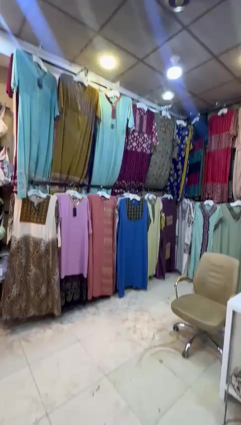 محل للبيع
 ملابس نسائيه 
السوق الكبير شارع التربيه قريب شاكر الهاشمي مقابل مجمع الزهراء للتواصل الاتصال ***********
