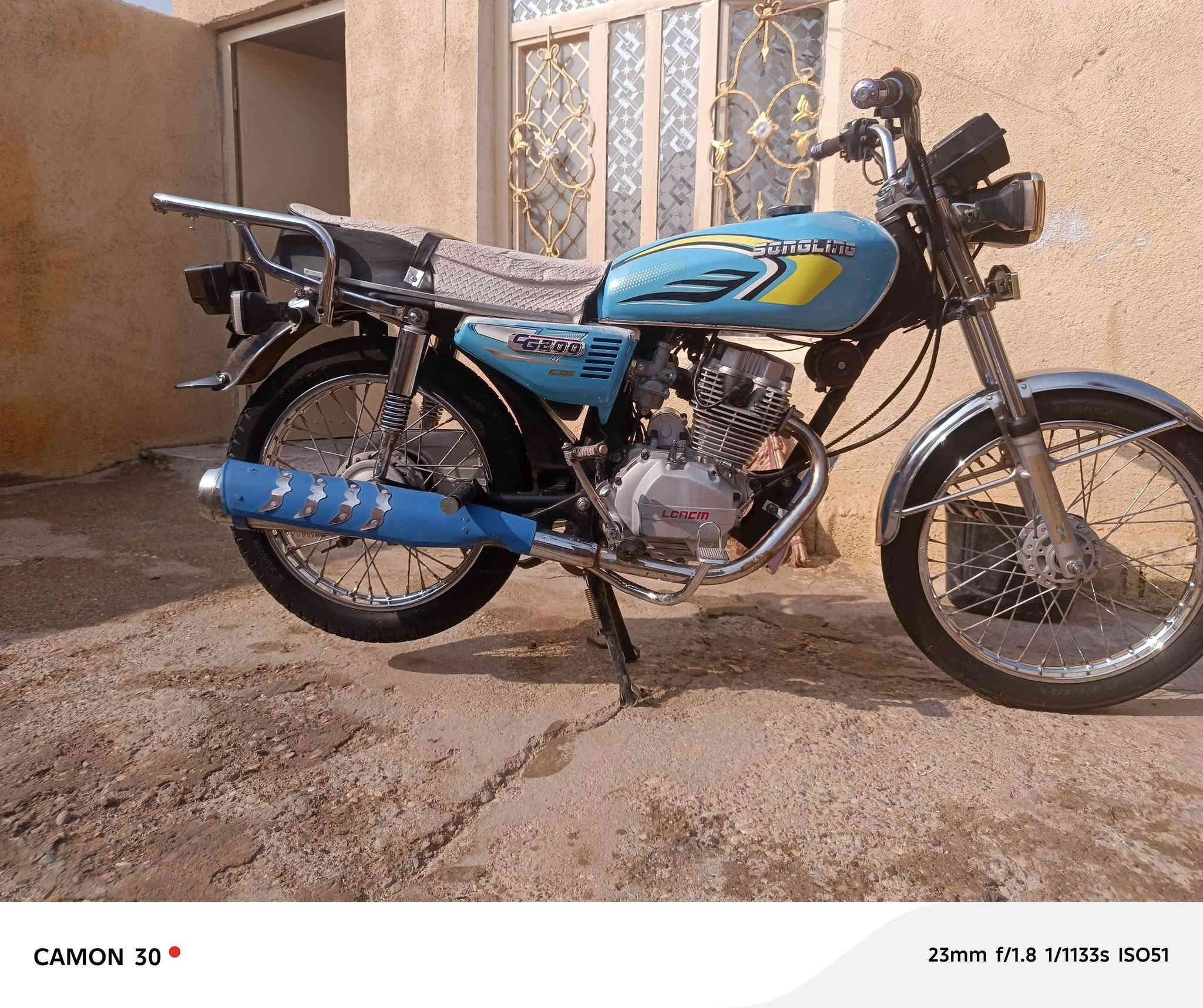 سلام عليكم دراجه البيع موديل 18محرك مامفتوح دراجه كلك نضافه فول كهربايات كلهه شقاله  السعر 500وبيهه مجال مكاني جصان وهاذه رقمي ***********
