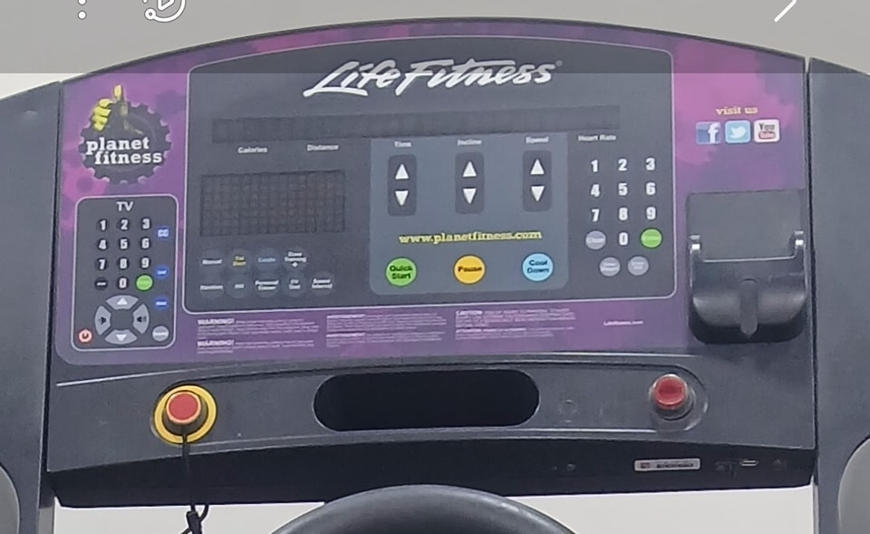 ورشة احمد 
مواد احتياطية لاجهزة الجري 
كارتات -شاشات -قوايش-زيت 
لايف فتنس / سايبكس / بريكور / ديلي يوث 
البصرة كوت الحجاج ***********
تتوفر خدمة توصيل
