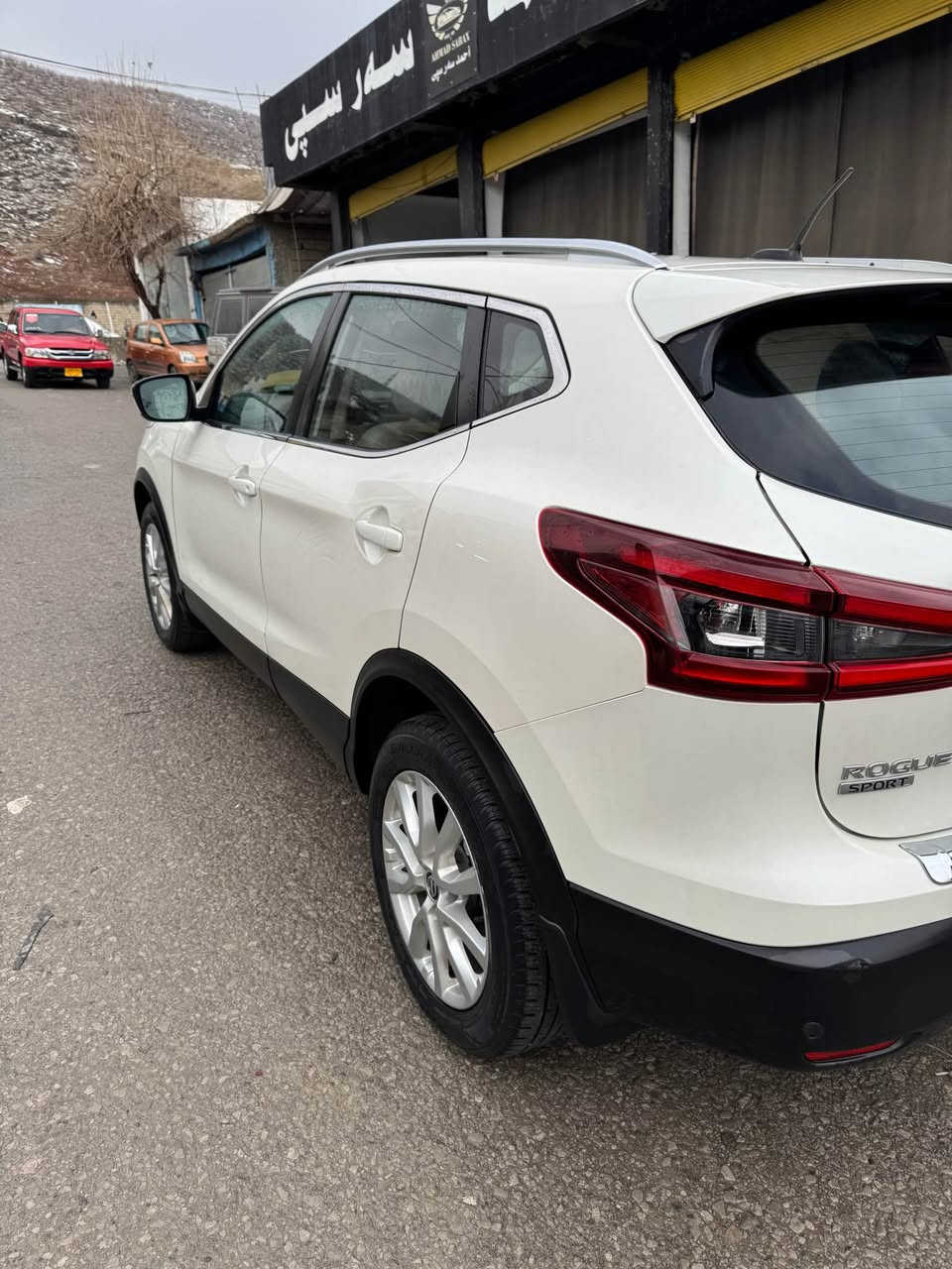 نیسان روک سپور تی 2021 ده بل ئه کسل موسفات SV پیشو پشتی راداره ته نیشتی راداره خه تی ریگا کوشن هیته ره سوکان هیته ره به س بونیتی سبوخه  بی داخلی دوسی ته عدیلی هه یه ره قه مو سه نه وی نویه 30مایل رویشتيه نرخى 172 سوران, أربيل


**إذا كنت صاحب هذا الإعلان وتريد حذفه لأي سبب، رجاءا أرسل رسالة إلى الدعم الفني**