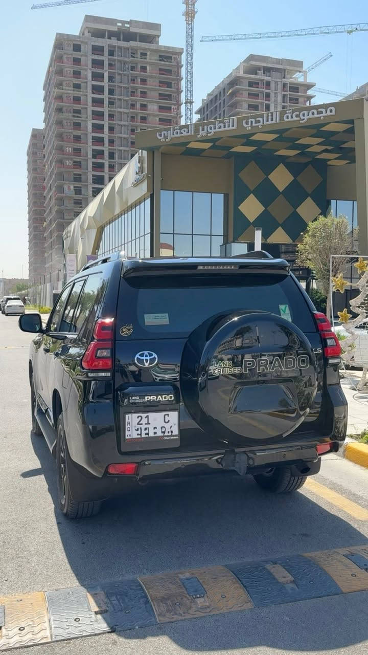للبيع تويوتا برادو 2023 ميدنايت اديشن
رقم السياره : سليمانيه
عنوان السياره : بغداد اليرموك
——————————————-
السياره مغلفه PPF ضمان 10 سنوات يم مركز الخطاط صادق 
جام السياره مغلف عازل حراره
سعر تغليف .. PPF ($2000) 
———————————————-
السياره حالياً ماشيه 27 الف 
وكالة السياره جيهان وتبديلات الدهن بشركة SAS مجاناً .
_________________________________
📍الوكالة: جيهان 
📍نظام الدفع : دفع رباعي 4✖️4
📍الويلات : قياس 19 إنش
✅ نظام قيادة (Eco - Normal )
✅ بلوتوث + USB +AUX 
✅ Wi-Fi + يوتيوب 
✅ تحكم استيرن بالميديا والاتصالات 
✅ وسائد هوائية 
✅ حساسات خلفية 
✅ مقاعد جلد 
✅ مقاعد الأمامية كهرباء 
✅ نظام مانع انزلاق 
✅ نظام نزول منحدرات 
✅ دخول ذكي + تشغيل عن بعد
✅ مرايات كهرباء
✅ اشاير بالمري
✅ شاشة وسطية 
✅ كامرة خلفية
✅ فتحة سقف 
✅ إضاءة نهارية LED 
✅ دبل خزان وقود 
✅ شحن لاسلكي 
✅ كار بلاي 
وباقي مواصفات TX.S معروفه

 للاستفسار: ***********
