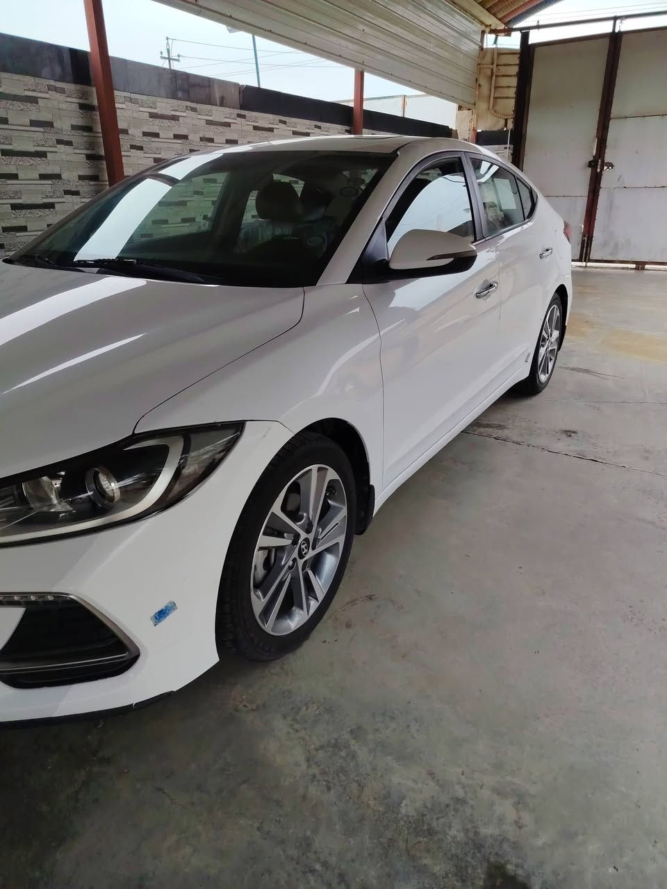 السلام عليكم النترا سوبر خليجي 2018 محرك 2000 تبريد امامي خلفي سياره فول من عدى البصمه تخم تايرات جديد سياره مكفوله كفاله مكينه وكير مامفتوحه ماعدئ ملاحضه ضربه بالباب الخلفي قياسها شبرين مال ايد مصلحه ومصبوغه مكان ديوانيه وهذا رقمي ***********خاص مامتواجد
