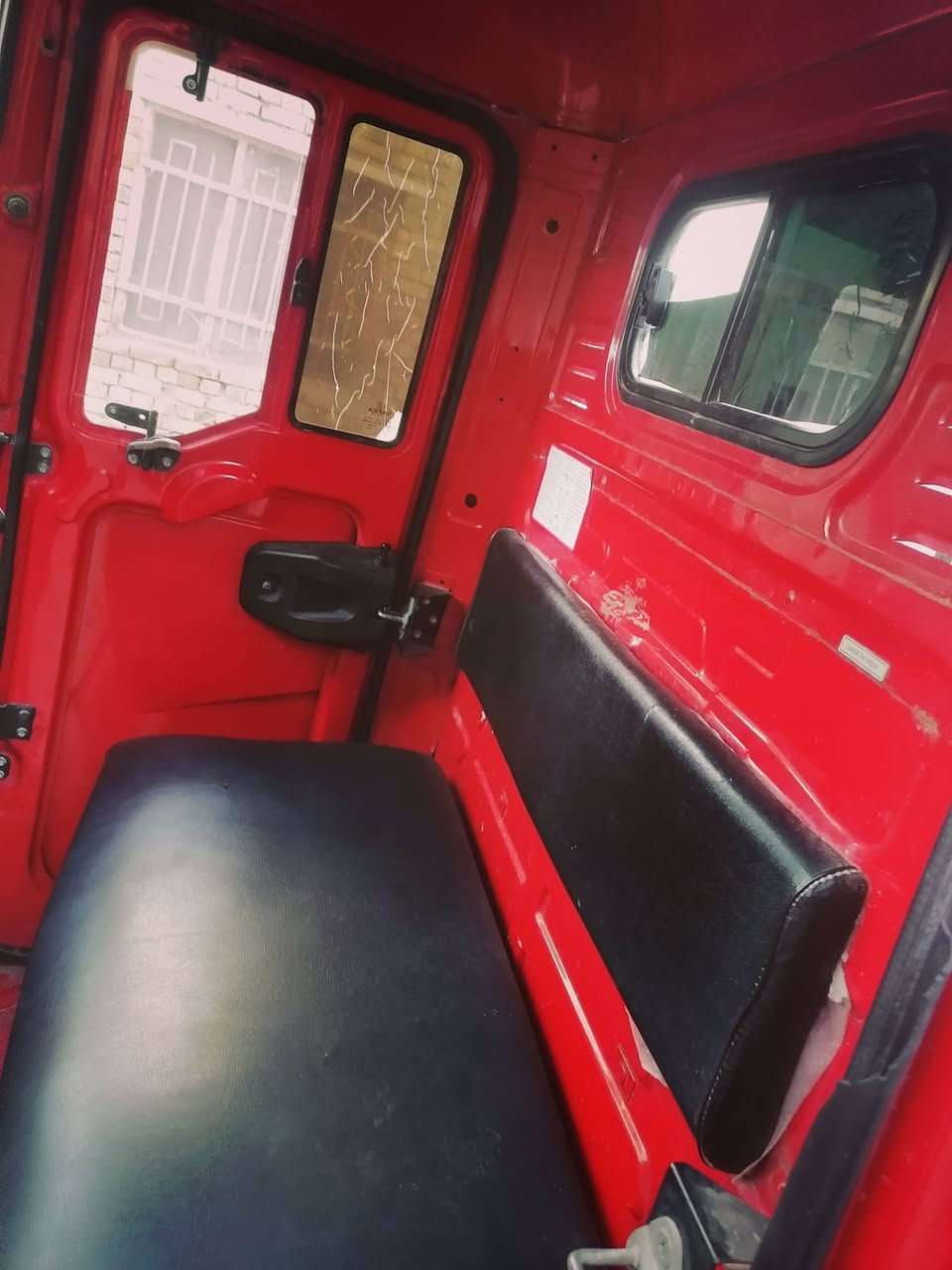 تكتك حمل للبيع جاهزه مابيهه اي نقص مكان العماره الاستفسار ***********
