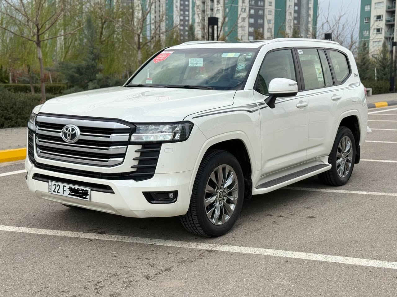 تويتا لاندكروز‏ ساز  _GXR
اخت زيرو  ٥٧،٠٠٠كم ماشية
تنفس طبيعى محرك مرغوب
 ساز باب اول
ارخص سعر بكل سوق

 ملاحظه سياره بدون مراوس
تويتا لاندكروز موديل (٢٠٢٢)  
سياره زيرو شريكه ساز باب اولا
سياره مواصفات (GXR)
سياره (٣) شاشات _ (٦) سلندر تنفص تبيعي _ 
مكفول كفاله عامه دعاميه لي دعاميه مكفول بدون صبغ بدون بارد بدون شخط 

سياره گير محرك بشرت مامفتوح كل بشرت

4 اطارات و ويل جديد شريكه 
سياره داخل بيجي كوشنات جلد
كامل غراضات موجود (٢) بصمه موجود

مواصفات سياره 
(كوشنات جلد _ شغال عن بعد
_ كاميرا _ كوشنات تدفيه _ 
٣ شاشات بيلادي _ وايرليس شحن _   نيظام eco _ سلايت _ النزلاق _ثلاجه _ زينون _ حساسيه الديك المؤخره مرايات _)

• نظافه ١٠٠٪ كامل سيرڤس بدون نقص و

مكان سليمانيه
رقم صاحب سيارة *********** شمشمل, السليمانية
