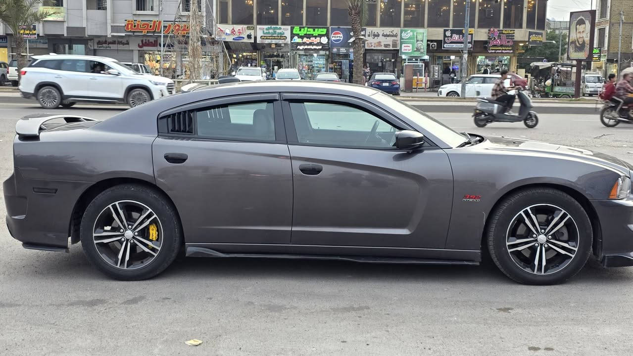 دوج تشارجر ٢٠١٤ للبيع
مواصفات كندية
- R/T  5.7 
- فورويل مفصول
-ماشيه 171 الف كيلو متر
- حادث بسيط جاملغ خلفي +قطعتين بارد صغيرة
-  بجم كبس بدون حادث 
- سيارة نظيفة استخدام شخصي ما مشتغلة على الخط ابد ولا داخلة سباق او رالي ومن هاي الاشياء
- سيارة اصولية رقم انكليزي بغداد جديد سنوية 2031 بسمي 
- وبيها هواي مواصفات ١-تدفئه تبريد كشنات ٢-تبريد تدفئه اكواب ٣-نقاط عمياء ٤-حساسات ٥-خزن ميموري ٦-استيرن كهرباء ٧-كشنات خلفيه تدفئه ٨-دمام خلفي٩-شاشه عطلات ١٠-زينون قوي   ١١-كشنات فول كهرباء ١٢ -تشغيل عن بعد خصم الحجي فول الفول ما عدى  الفتحه 
- مكان السيارة بغداد  السعر ١٥٥
-الاتصال***********

