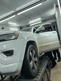 عندي هاذا الويل عليه تخم تايرات جديد اريد مراوس با ويل مال ٢٠٢٠ نضيف ك...