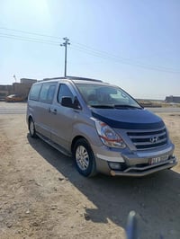 يوم السبت الى كربلاء المقدسه للحجز بعد صلاة 🙏 الظهر 🕛 07826787565