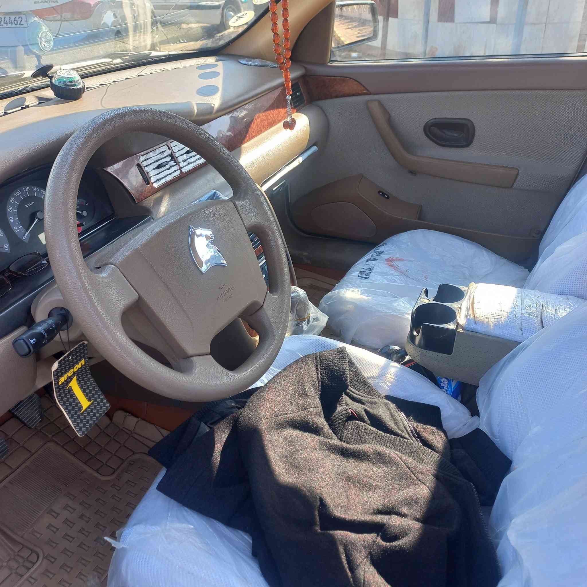 للبيع سمند موديل ١٠سياره بلاد كفاله محرك كيرحداده سياره خير من الله جاهزه رقم واسط شرط التحويل سعر ٤٥مكان عماره مجر***********
