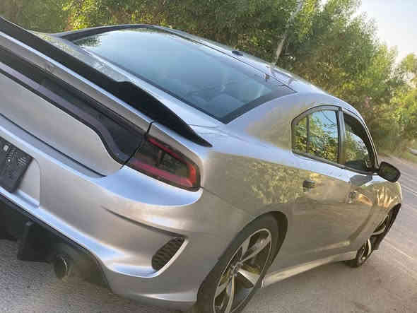 السلام عليكم جارجر موديل 18 ارتي السياره بيه مكانت صبغ صوره الحادث مرفق رقم بغداد بسمي تحويل ثاني يوم كير مكينه كفاله مكان السيار بغداد السعر 147وبيه مجال 
***********
