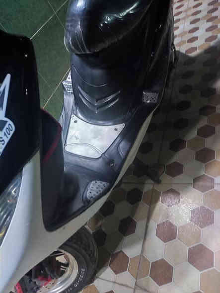 السلام عليكم 
ماكس عدله49 للبيع او مراوس حسب القناعه 
نضيفه شوفت عينك 
كلجات رياضي سلف 55 شيال رياضي دراجه ما ناقصها شي 
صالنصه 👈 FM وياله نجميات
سعر 550 وبيها مجال للشراي ‏‪0776 209 5700‬‏
