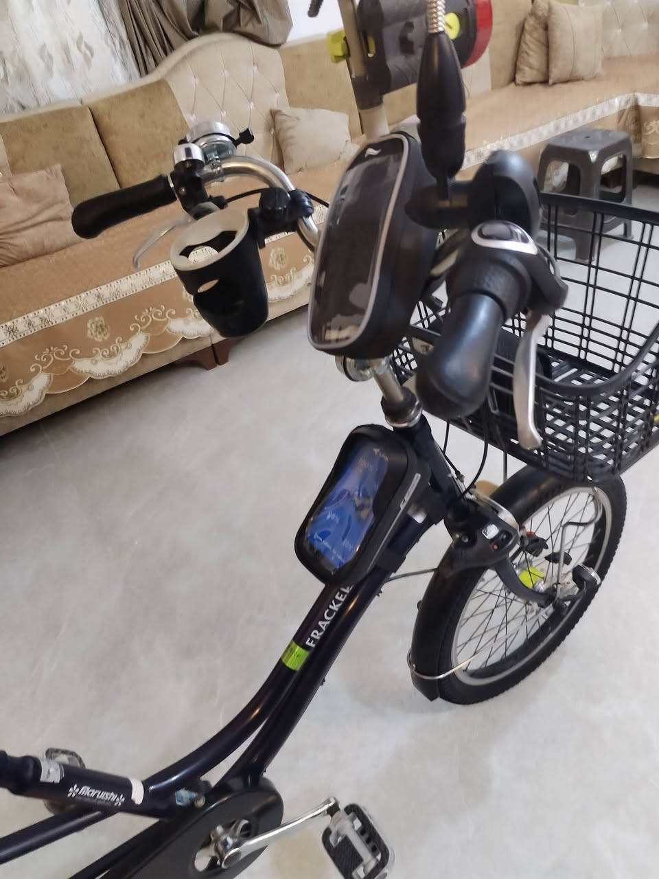 باسكل للبيع برجستون كله بلاد نظيف ماماشي
***********
