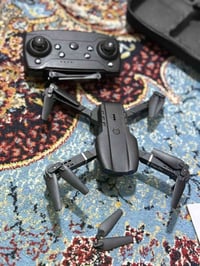 درون كاميرا • تحكم ٣ سرعات • جناح احتياط