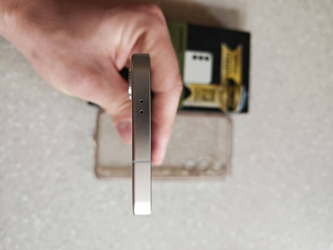 سامسونك s24العاد
ذاكره 256
ضمان عين الفهد
مستعمل قليل كل جديد 
مداخل تصليح
سعر 600 
***********
