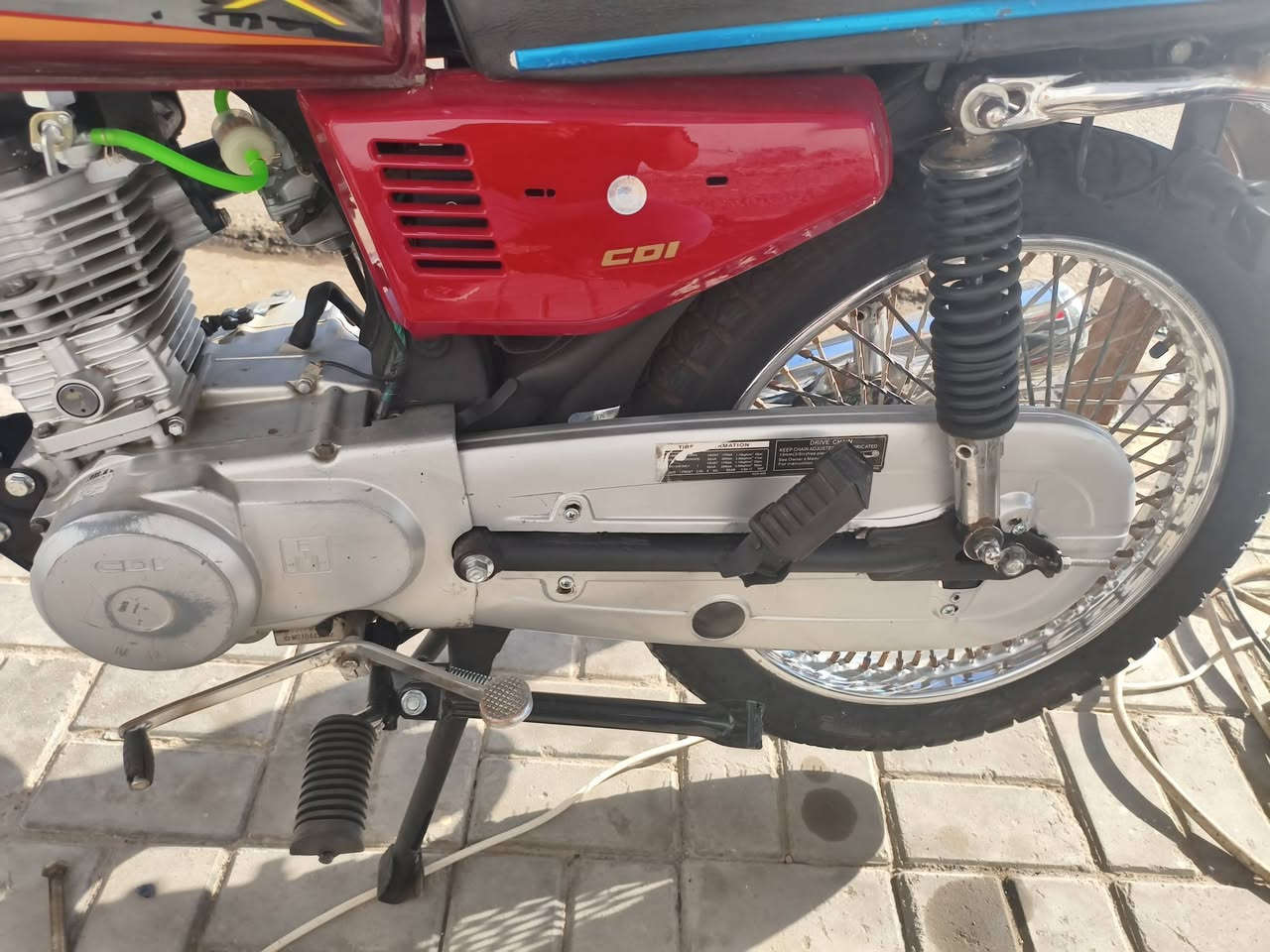 عندي اربعه كير نوع تايكر موديل 22 اوراق سكنر الدراجه كله تعمير جديد مرتبه كلش سعرها 550 وبيها مجال قليل ***********
