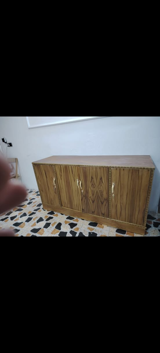 كونتر تسكام السعر ٢٢٥ وبي مجال بوفيه السعر ٩٠ وبيهه مجال المكان النهروان


**إذا كنت صاحب هذا الإعلان وتريد حذفه لأي سبب، رجاءا أرسل رسالة إلى الدعم الفني**