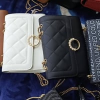 ٥ قطع