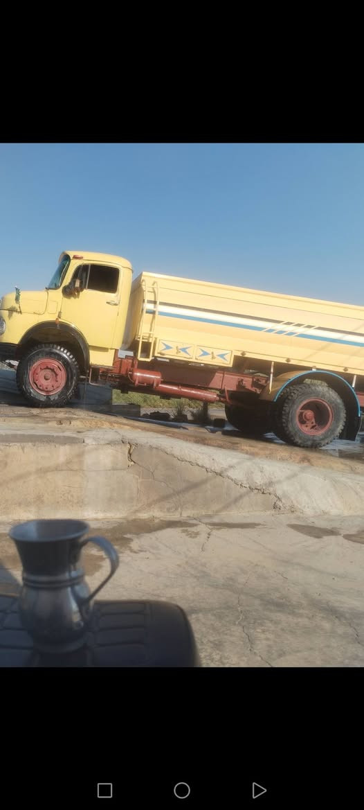 *********** السلام عليكم  البيع ابو ردين عشراوي 81 مكفول كير ومحرك وشاصي بعد خام تواير جدد وباسمي الناصريه الرفاعي انجليزي وانا مداور محافظتك
