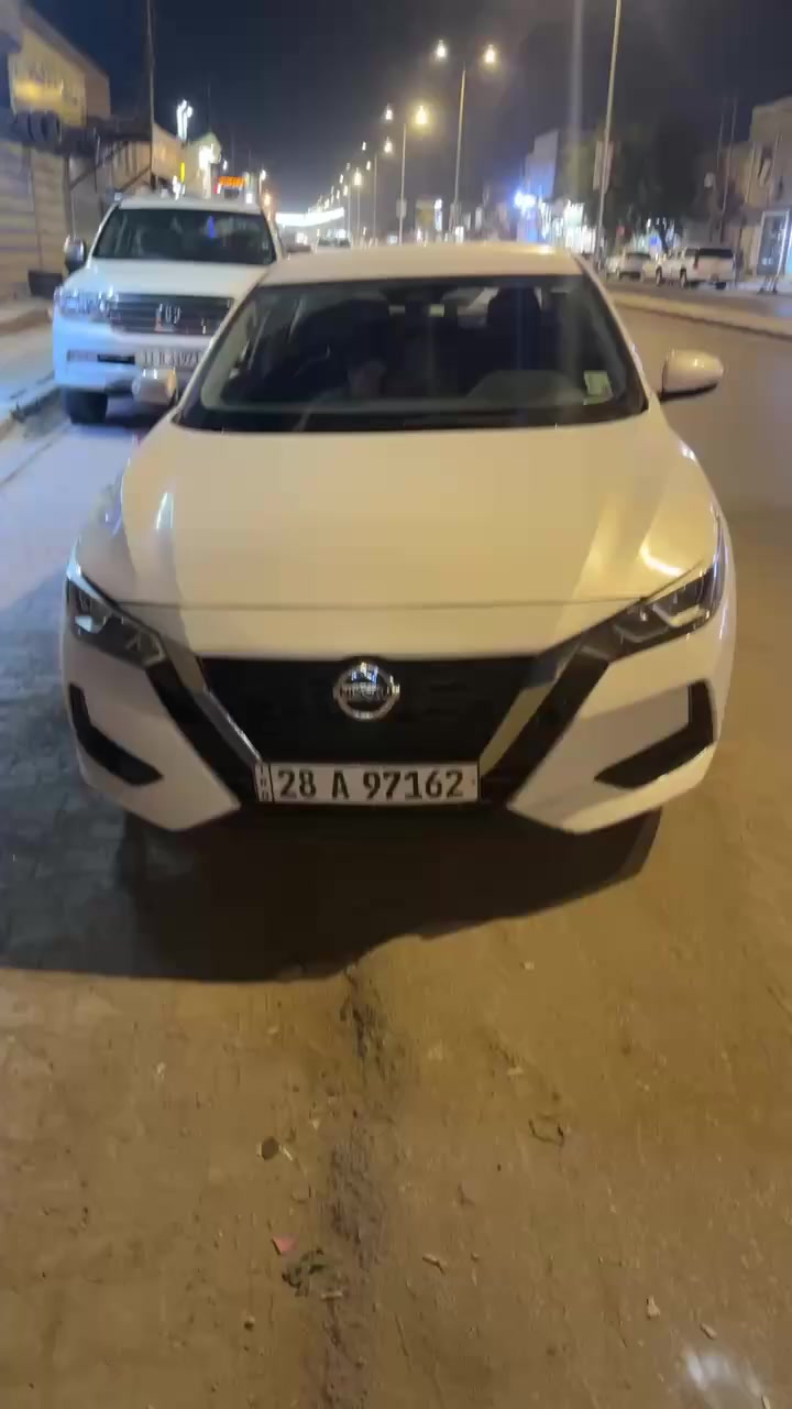 نيسان سنترا حره رقم نجف تحويل مباشر  
موديل 23 جديده السياره 
سعر بلاش وترهم مراوس سياره  c200
ماشيه  55 الف كيلو  
مثبت سرعه 
شاشه كبيرة 
تدفئة مقاعد
تدفئة ستيرن
حساسات خلفيه 
تشغيل عن بعد 
كامرة خلفية
بصمة الابواب والجنطة
مانع انزلاق 
مانع تصادم 
حادثها جاملغ وبنيد وجاملغ خلفي وصندوك بدل واحد اصلي 
سعرها125 و بيها مجال 
الي يرغب بالشراء يتصل على رقم 
***********
المكان النجف
غير متواجد على الفيس الرجاء الاتصال على الرقم
