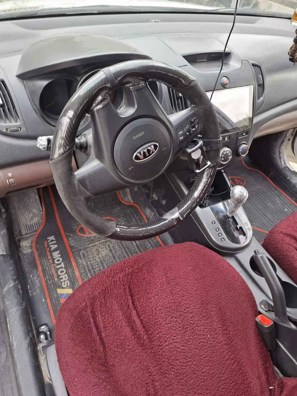 سیراتۆ مودیل 2010سەنەوی تازەیە بەناو خۆمانەویە  گێڕو  مەکینە بەشەرت بەس سەقفی ساردە  ***********
