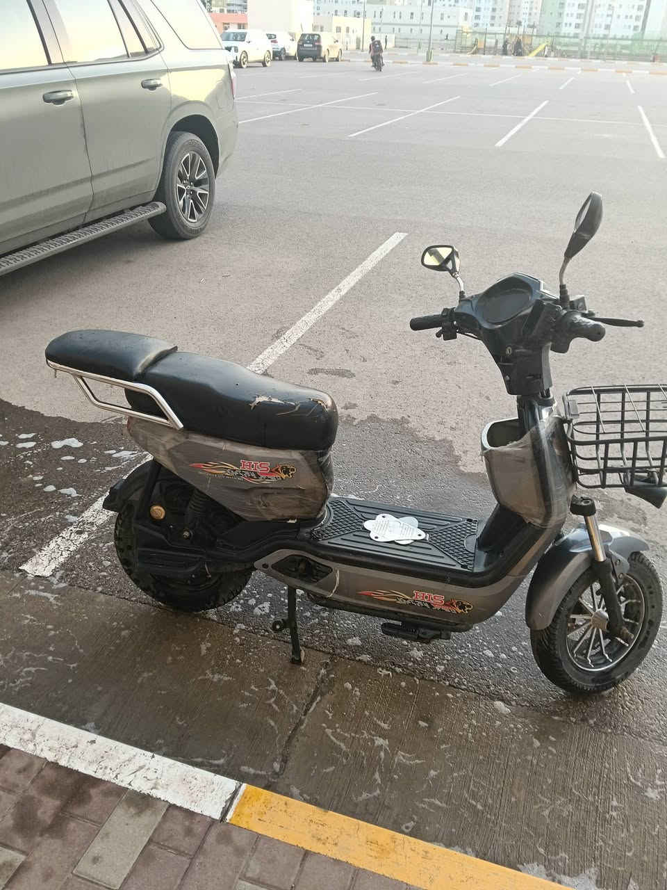 his.   للبيع قفل 300.م


**إذا كنت صاحب هذا الإعلان وتريد حذفه لأي سبب، رجاءا أرسل رسالة إلى الدعم الفني**