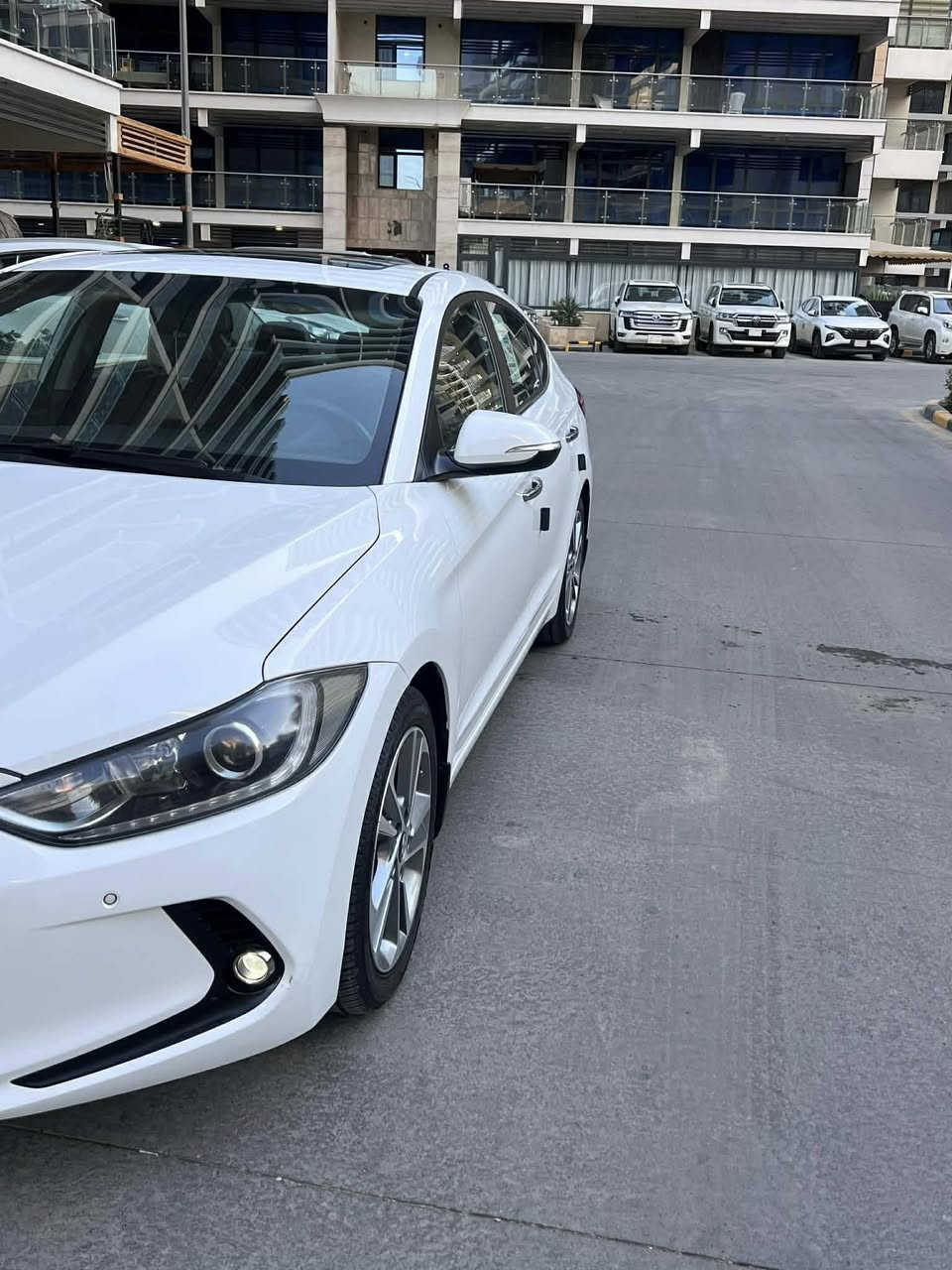 النترا 2017 خليجي (وارد ايراني) 
فول مواصفات للاخير 1/1 (Vip) 
مكفوله من الصبغ والتبديل والحادث كفالة عامه 
مكينه 2000 دوش المرغوب بوضع الشركة مكفول
السياره جديده بوضع الشركة وجاهزه بدون اي نقص 
رقم بغداد مشروع وطني تحويل مباشر 
. 
السعر         171.   . 
. 
السعر . 
💥ماشيه 94.   ***********
