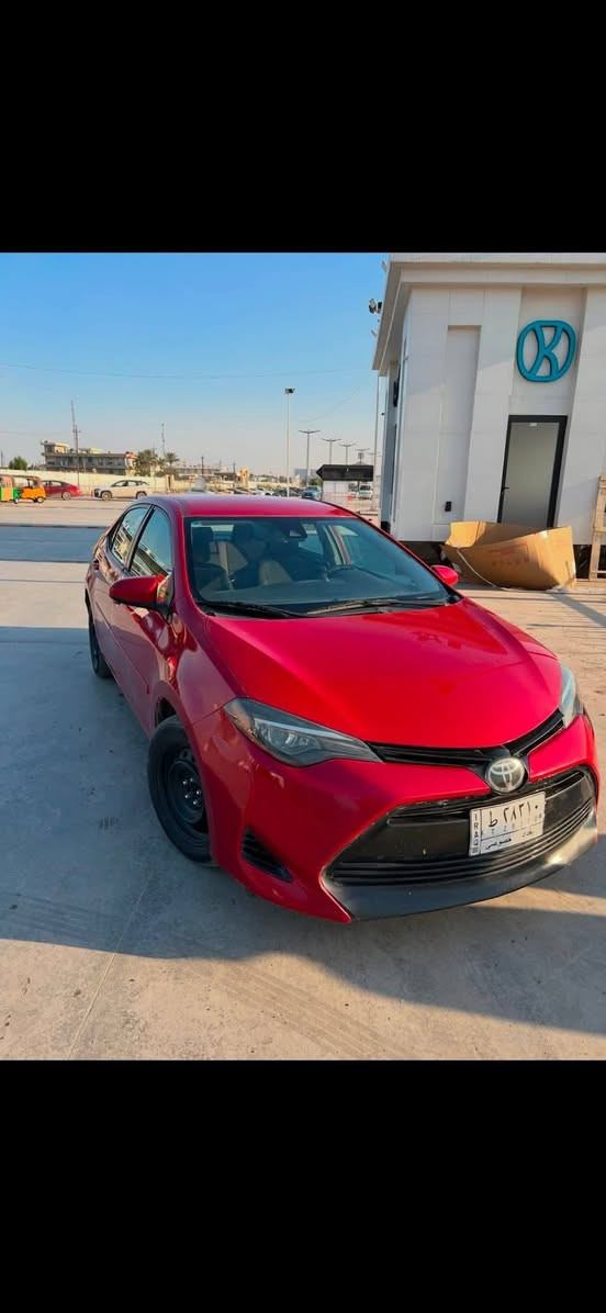 سلام عليكم
كورلاه البيع موديل 2018
سياره بيه بيبان اثنين امريكا وبل العراق صار بيه جاملغ 
أمامي وخلفي صبغ فقط جماليه يعني صار بيه صفحه 
محرك كير خير من الله 
وتبريد بعد معروف موصفات نص
سياره بسمي تحويل ثاني ***********
