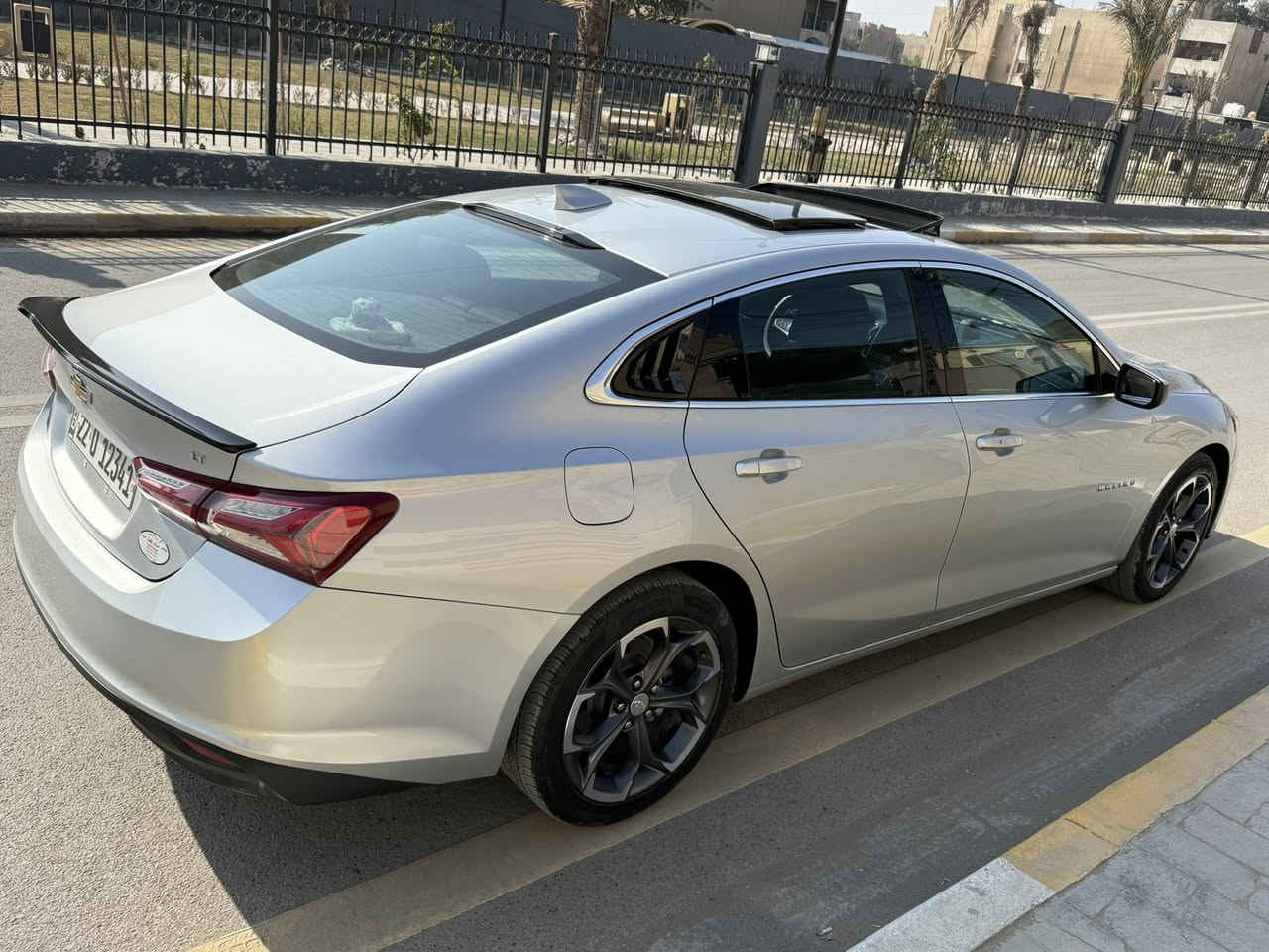 Malibu
للبيع موديل 2022 مواصفات LT2
رقم اربيل مرقمهه بيدي واني اول مالك للسيارة بالعراق
فول مواصفات عدا الرادر 
بنوراما 
هند بريك كهرباء
اوتو ستارت وستوب
لد امامي
ويل 18 بلادي سموك
شاشه كامره دواره
بصمه تشغيل عن بعد
كشنات مخمل تدفئه
إطفاء محرك عند وقوف
محرك 1500 تيربو
السياره وارد أمريكي حادثها كلش خفيف
بدون ايرباك
بنيد فقط مبدل ومصبوغ 
و دعاميات صبغ من اخذتهه قبل الترقيم
السياره ماشيه 25 ألف ميل
رقم أربيل تحويل مباشر
السياره نضيفه جدا استخدام شخصي مابيها اي عطل 
السعر 158$
رجاء لحد يقارنها بسياره حادثها واصل  للشاصي 
استفسار على رقم *********** متوفر واتساب
